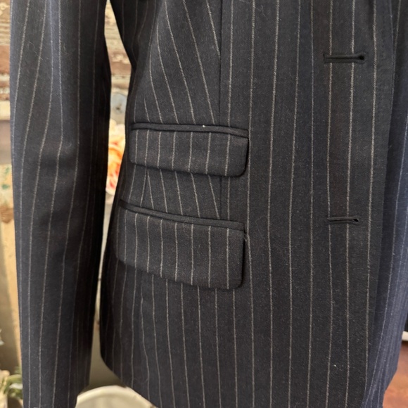 GAP STRIPED NAVY WOOL BLAZER | Lightweight Blended | Tailored | Pinstripe Jacket - Picture 2 of 14